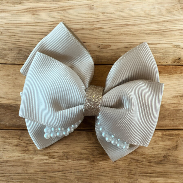 2 stk. smukke beige sljfe hrclips 