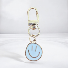 Nglering med hvid smileys vedhng