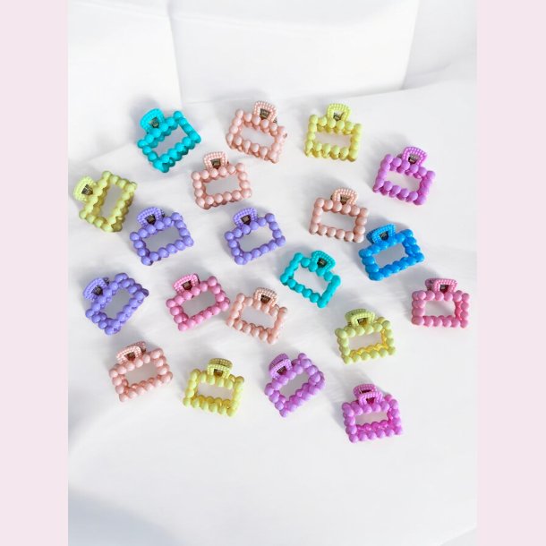 10 sm sd kuglede hrklemme i de sdeste pastel farver 