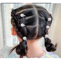 10 sm clips med fine hvide  perler 