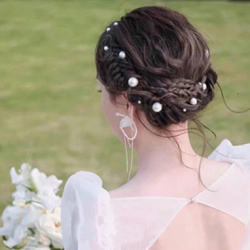 10 sm clips med fine hvide  perler 