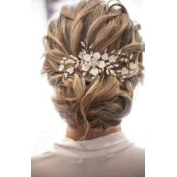 Guldfarvet hrnl med blomster, krystalperler og hvideperler 