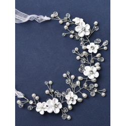 Hr smykke med de smukkeste detaljer og sm blomster - Slv 