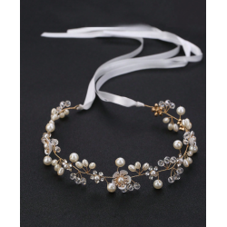 Hrbnd med de smukkeste rhinestone og smukke perler og blomster