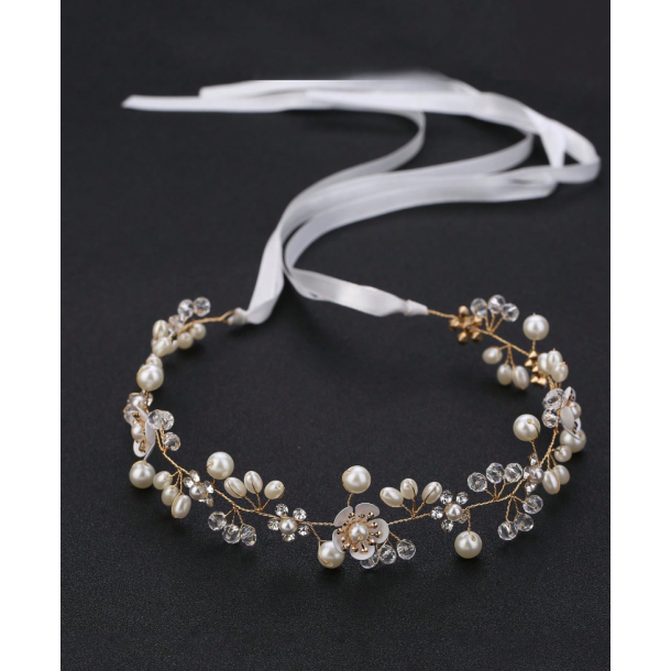 Hrbnd med de smukkeste rhinestone og smukke perler og blomster