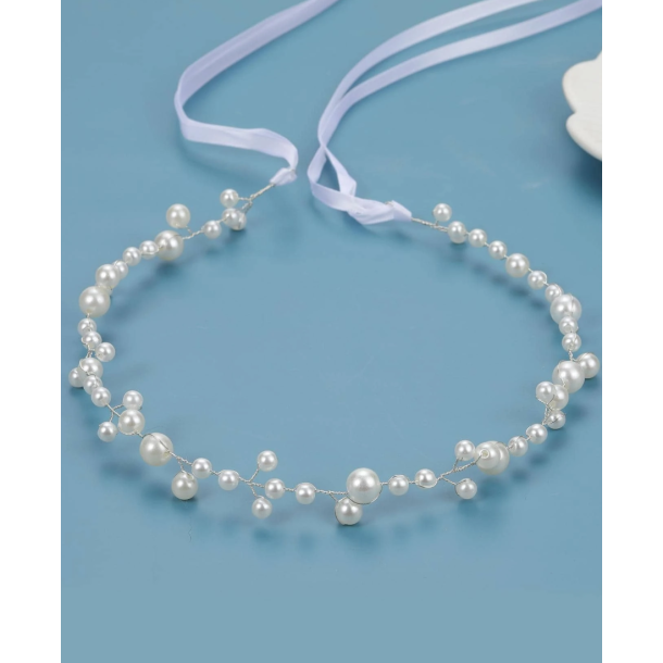 Hr smykke med fine hvide perler 