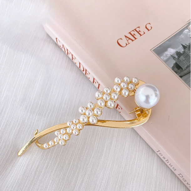 Hrspnde med smukke perler