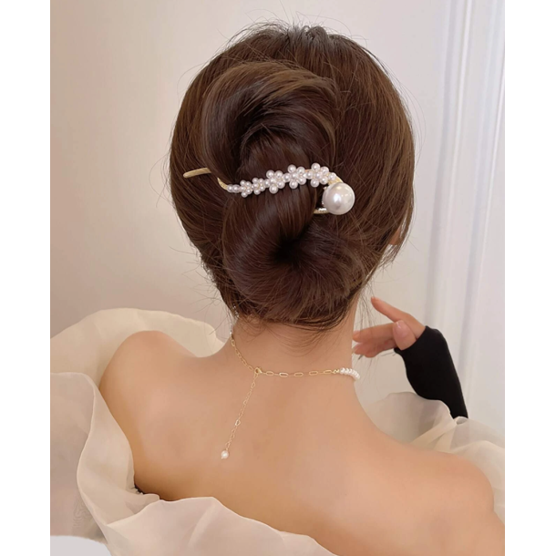 Hrspnde med smukke perler