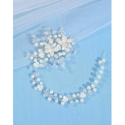 Smuk hrnl med fine hvide blomster