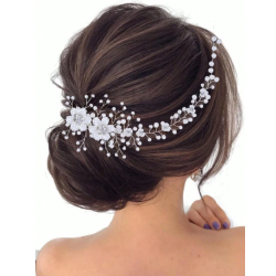 Smuk hrnl med fine hvide blomster