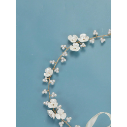 Hr smykke med fine hvide blomster - Forgyldt