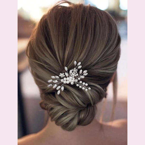 Slv hrnl med hvide perler og krystalperler