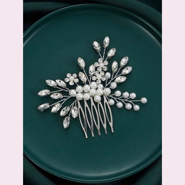 Slv hrnl med hvide perler og krystalperler