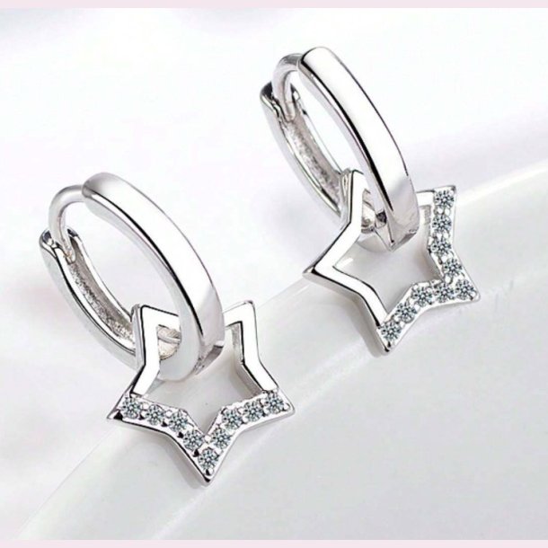 reringe med stjerner med sm zirkonia sten - Slv