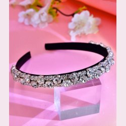 Hrbjle med smukke rhinesten