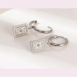 reringe med rhinsten - Slv