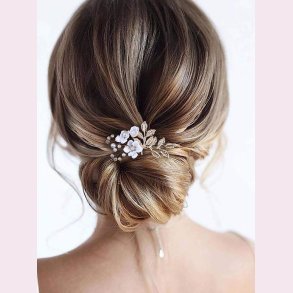 Forgyldt hrnl med de fineste blomster og perler 