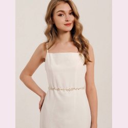 Satinblte med de smukkeste rhinestone og smukke perler