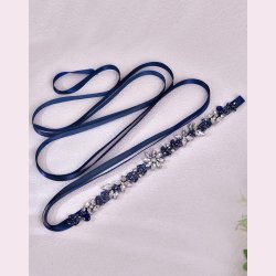 Blt satinblte med de smukkeste rhinestone 