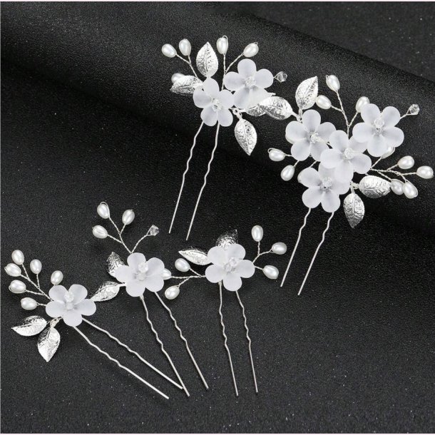 5 stk. Hrnle med hvide perler og krystalperler - Slv