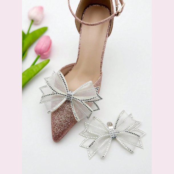 Hvide sljfer med perler til sko