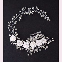 Smuk hrnl til brn med fine hvide blomster